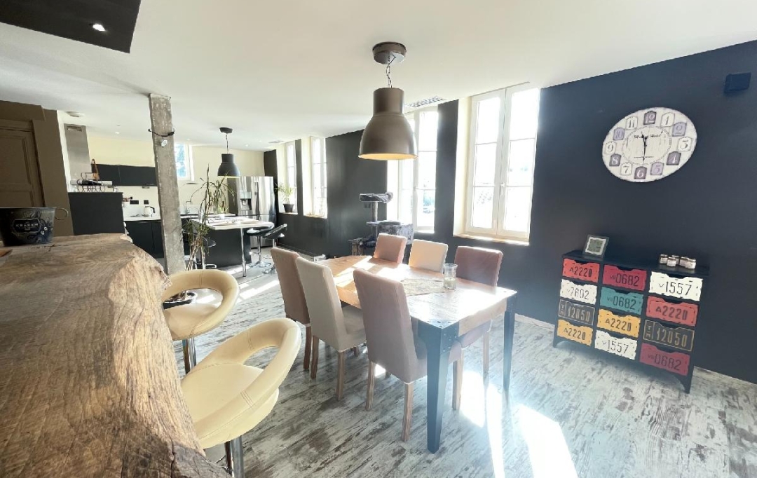 Plan A Immobilier : Appartement | MACON (71000) | 115 m2 | 209 000 € 