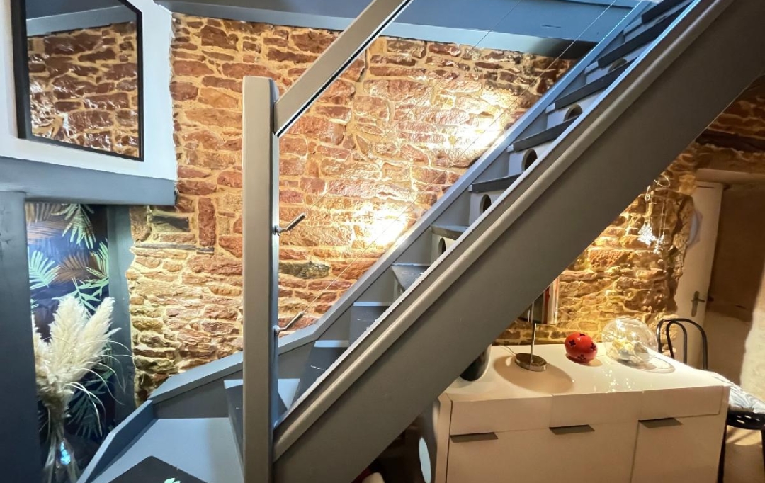 Plan A Immobilier : Maison / Villa | CHEVAGNY-LES-CHEVRIERES (71960) | 161 m2 | 360 000 € 