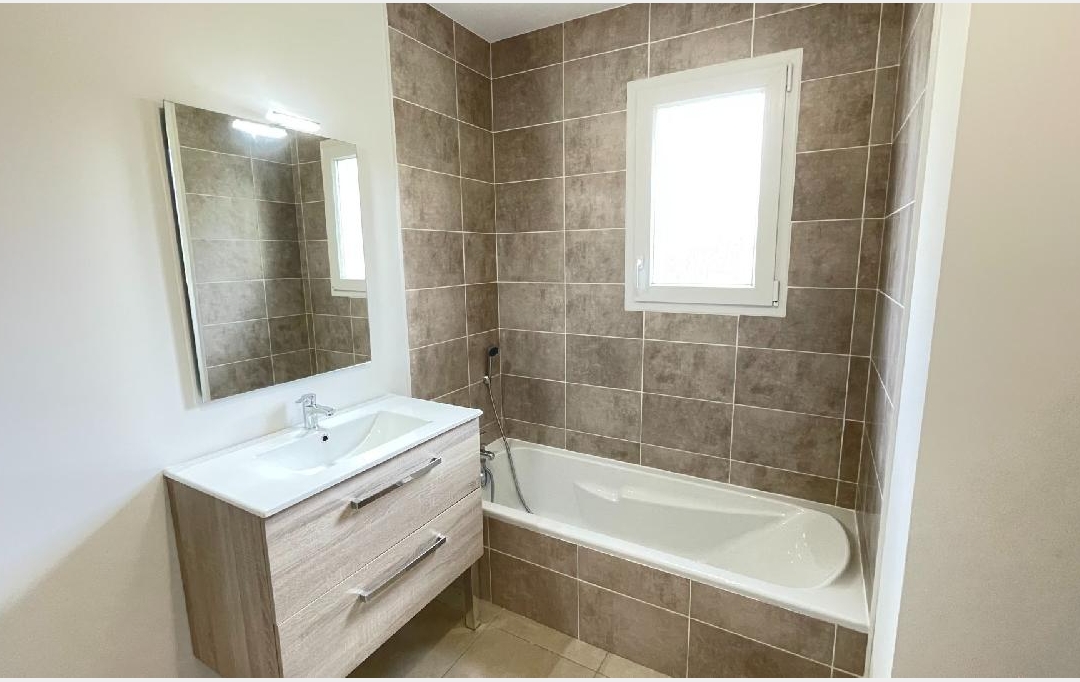 Plan A Immobilier : House | MACON (71000) | 90 m2 | 229 000 € 