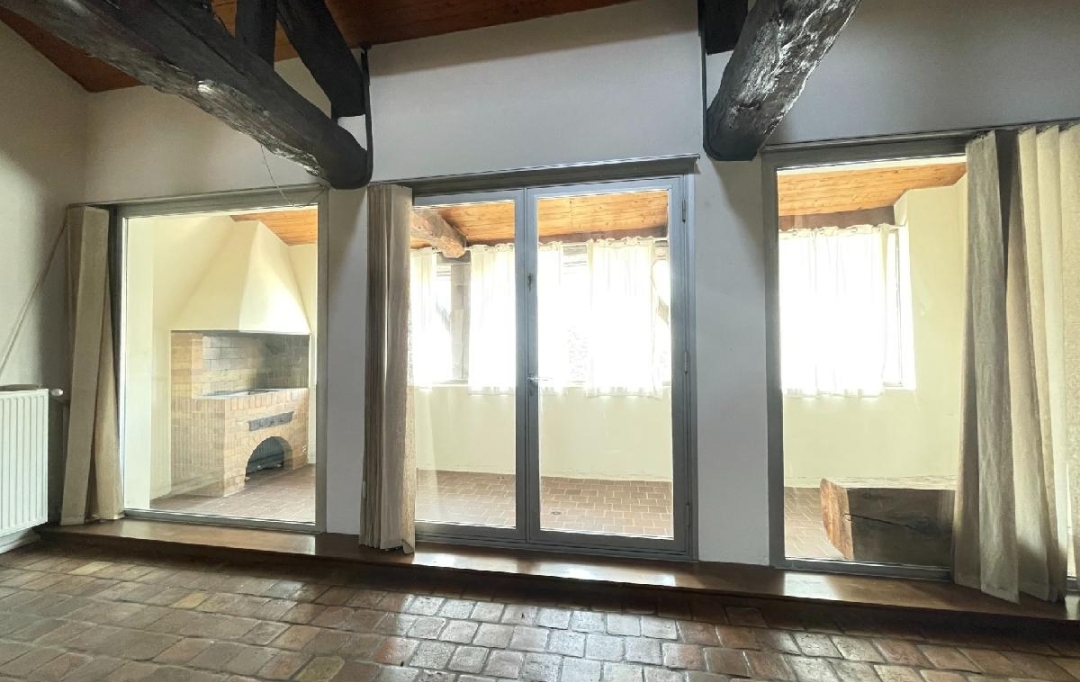Plan A Immobilier : Apartment | PONT-DE-VEYLE (01290) | 156 m2 | 189 000 € 