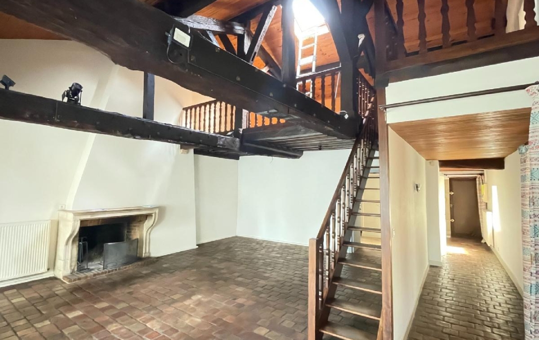 Plan A Immobilier : Apartment | PONT-DE-VEYLE (01290) | 156 m2 | 189 000 € 