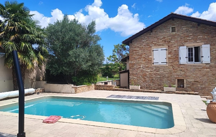 Maison HURIGNY 201 m2 340 000 € Maison HURIGNY 201 m2 340 000 €
